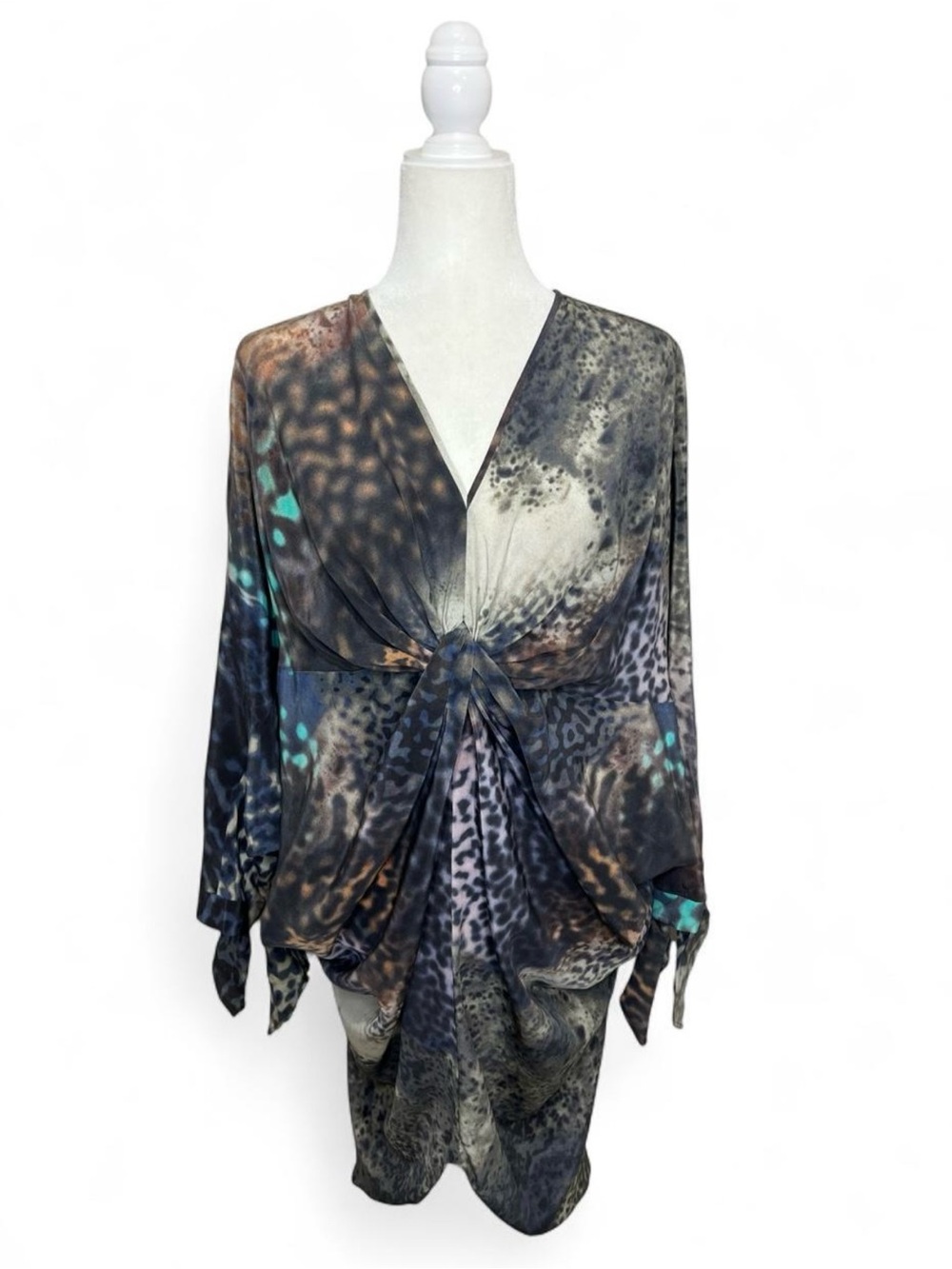Halston 100% SILK v neck caftan dress with tie in the back